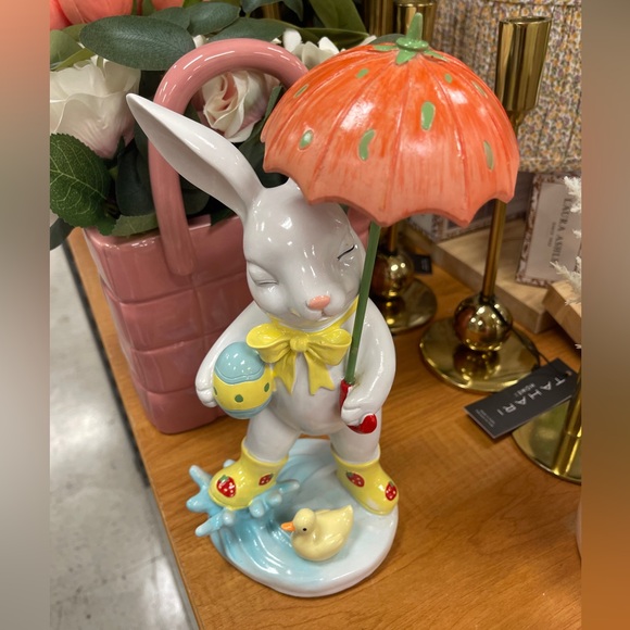 Easter Bunny & Duck 🐰 with Strawberry Umbrella Splashing in the Rain NWT - Picture 1 of 8